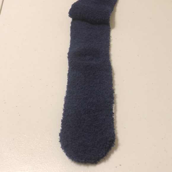 Old Navy Women’s Cozy Socks - Picture 7 of 9